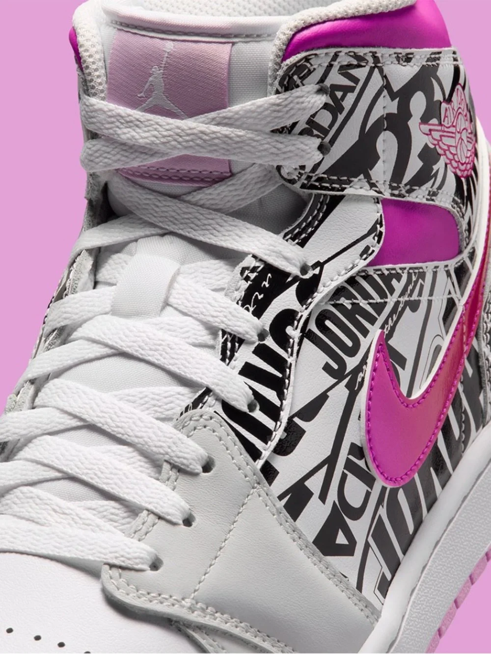 Air Jordan 1 Mid SE - Off White/Fire Pink